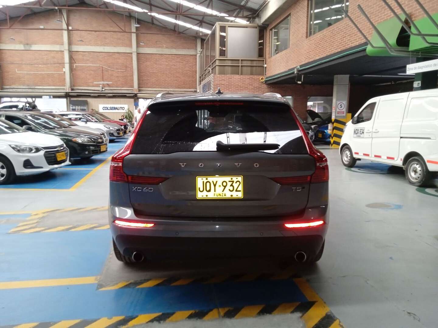 Volvo - XC60 - 2020