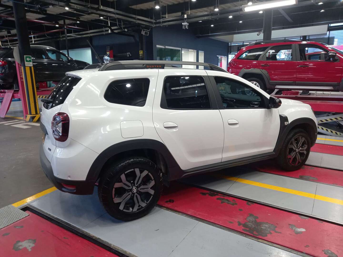 Renault - Duster - 2025