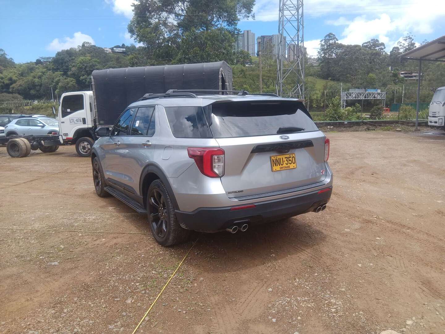 Ford - Explorer - 2023