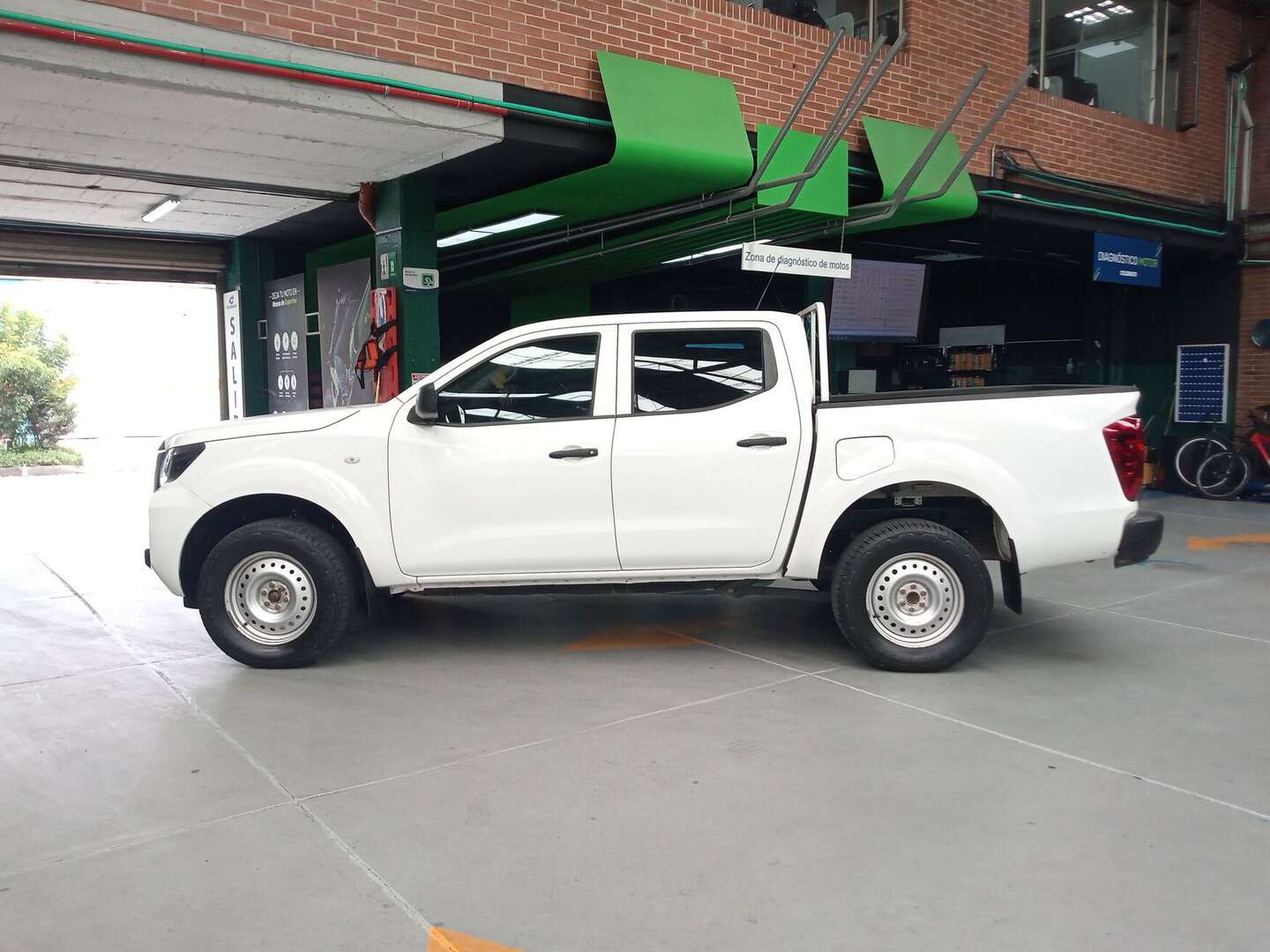 Nissan - Frontier - 2022