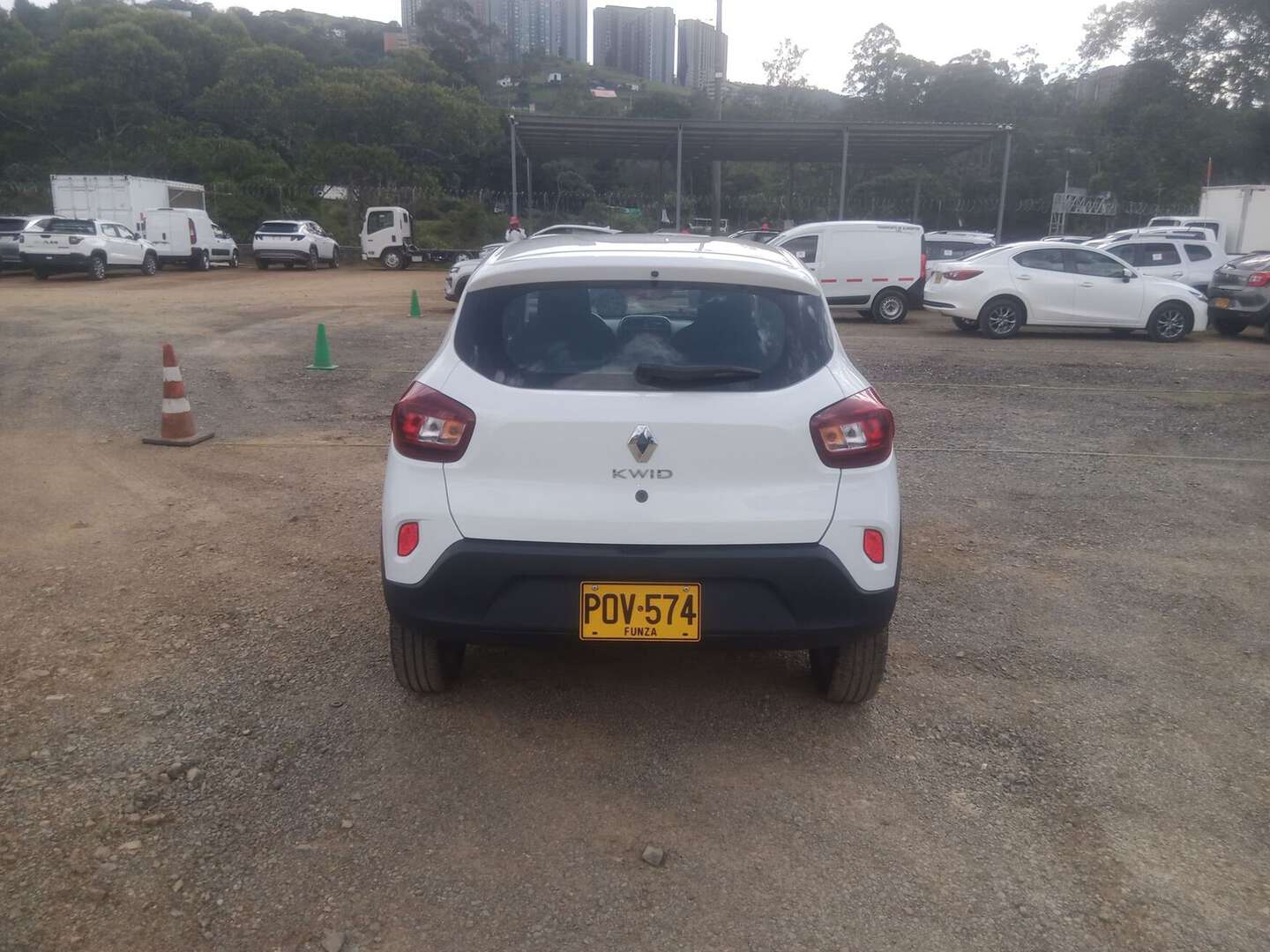 Renault - Kwid - 2026