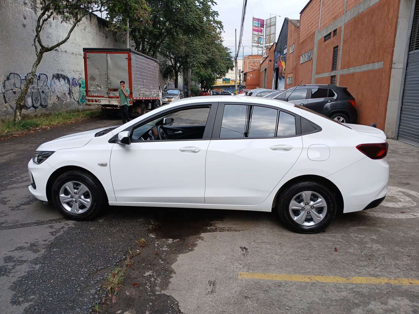 Chevrolet - Onix - 2025