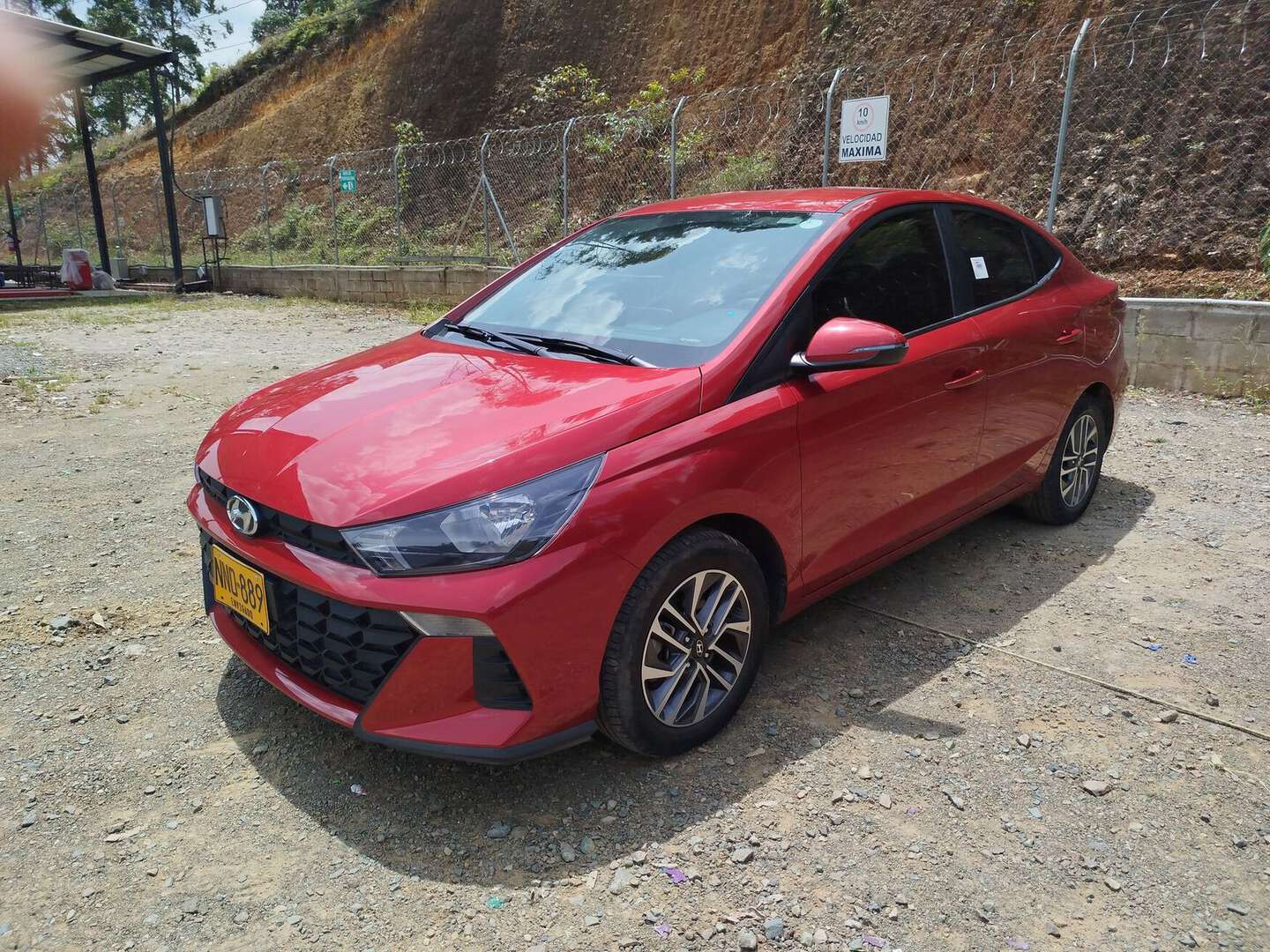 Hyundai - HB20S Accent - 2024