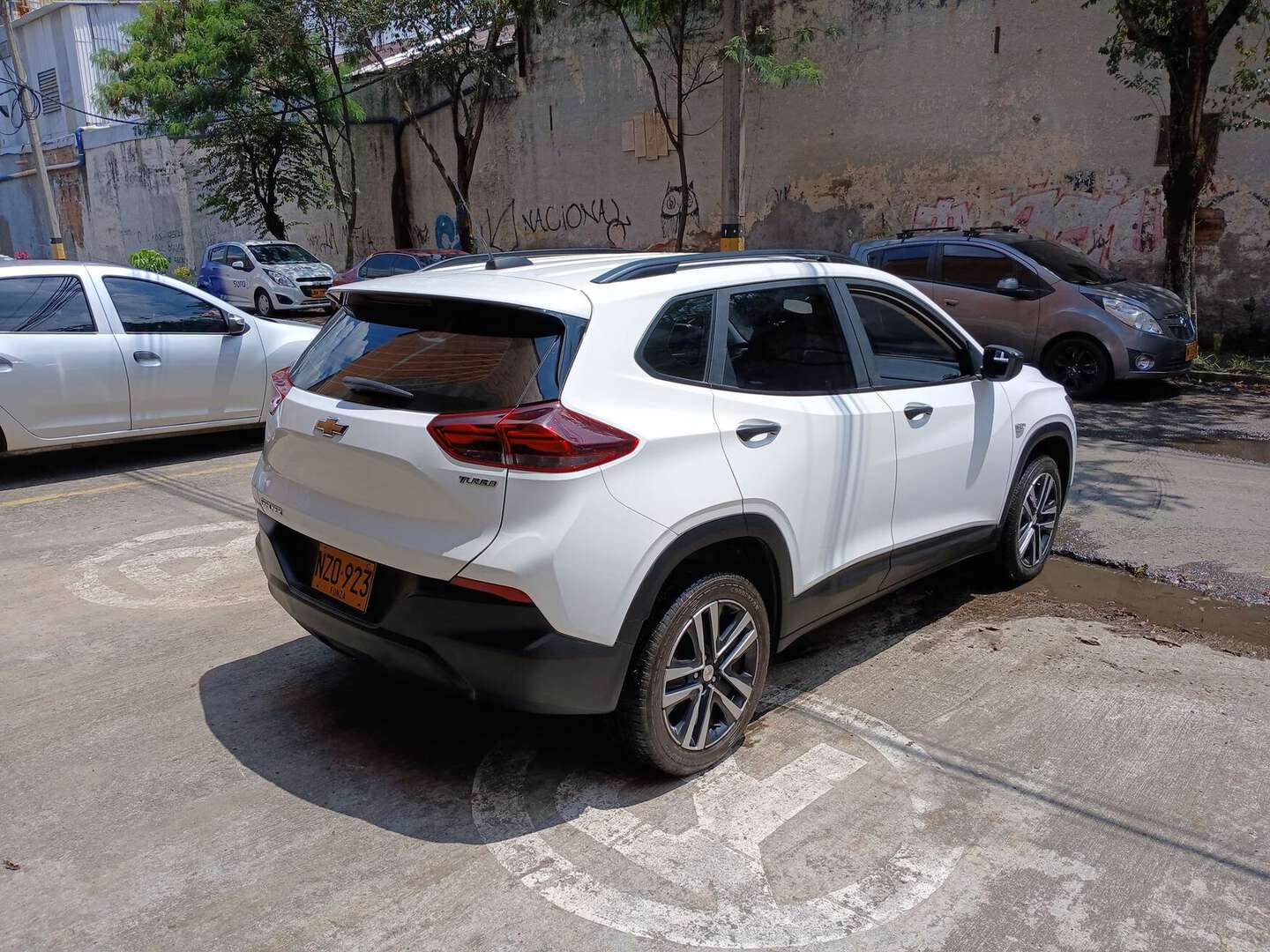 Chevrolet - Tracker - 2025