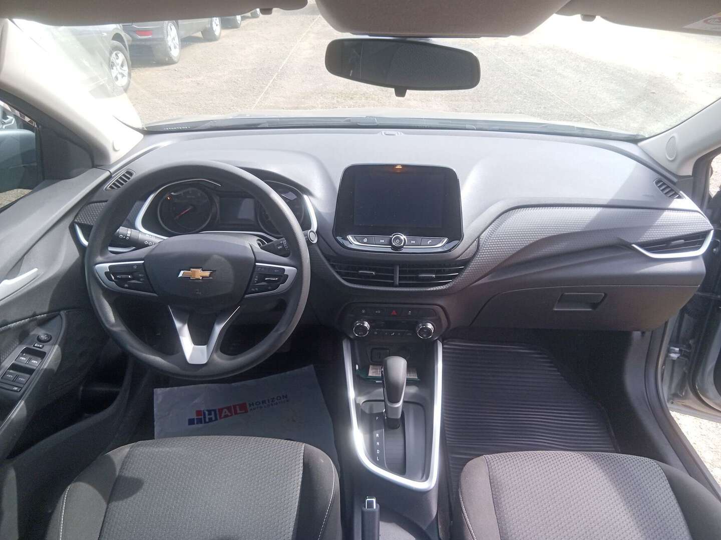 Chevrolet - Onix - 2025