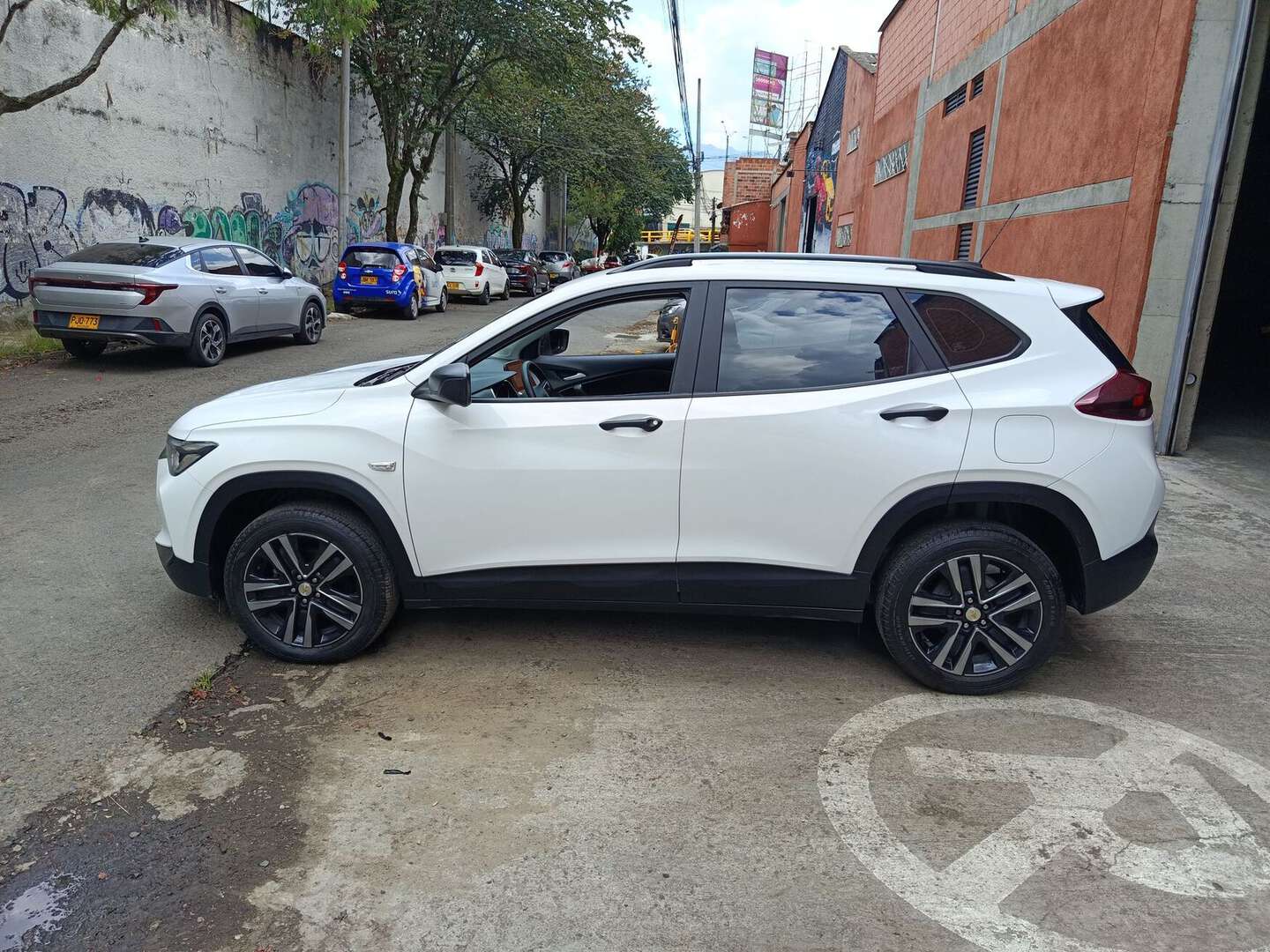 Chevrolet - Tracker - 2025
