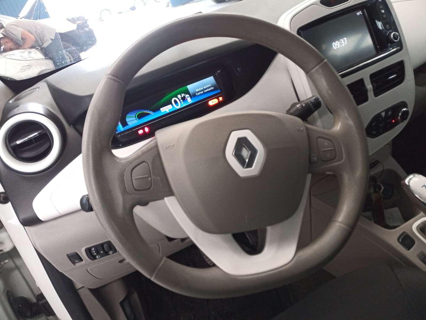 Renault - ZOE - 2019