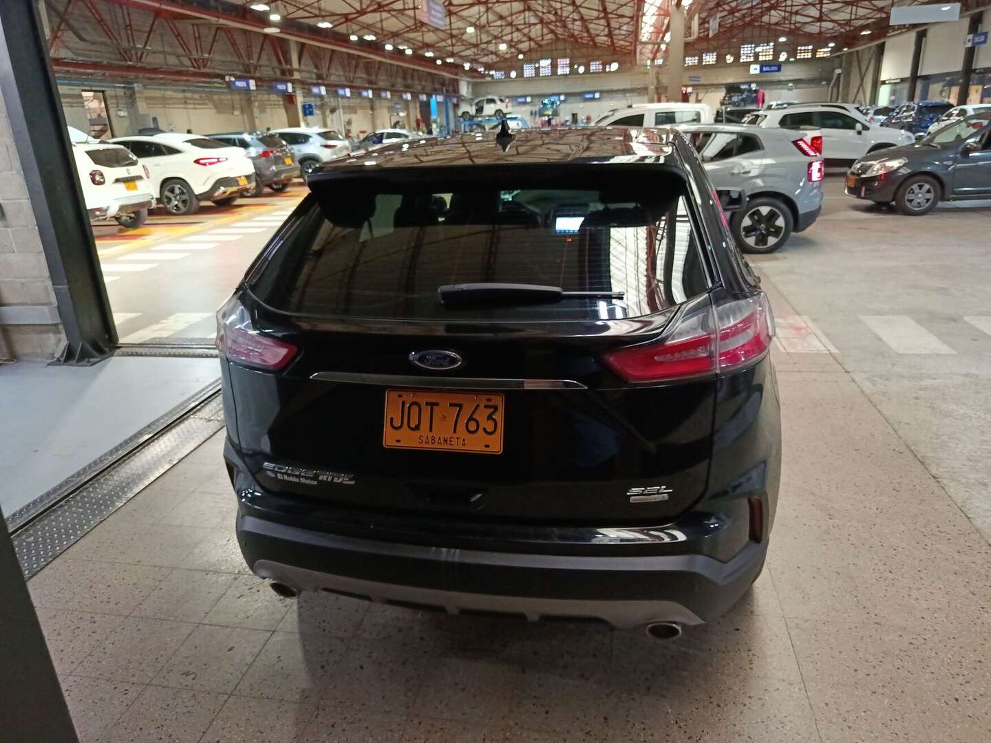 Ford - Edge - 2020
