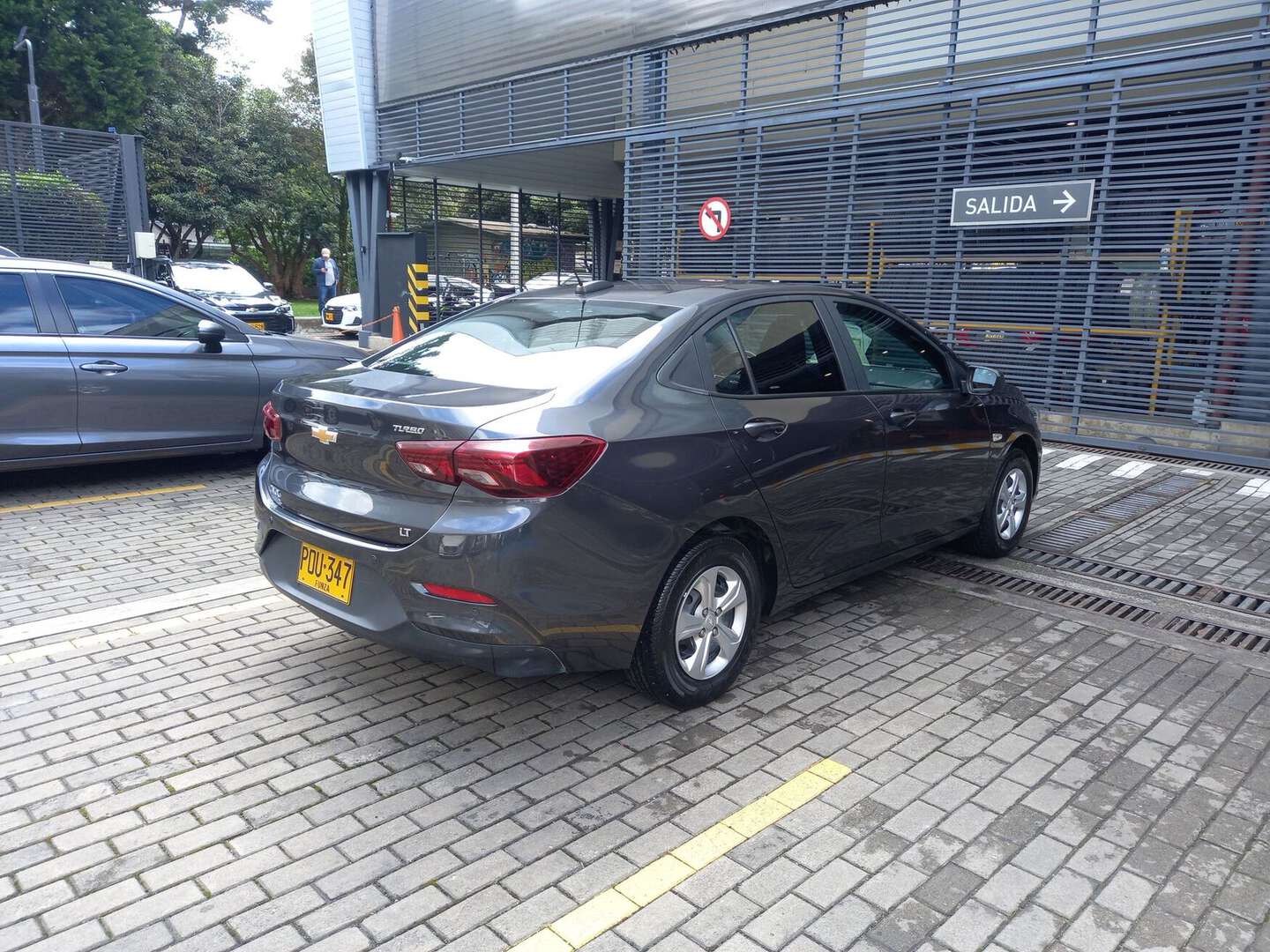 Chevrolet - Onix - 2025
