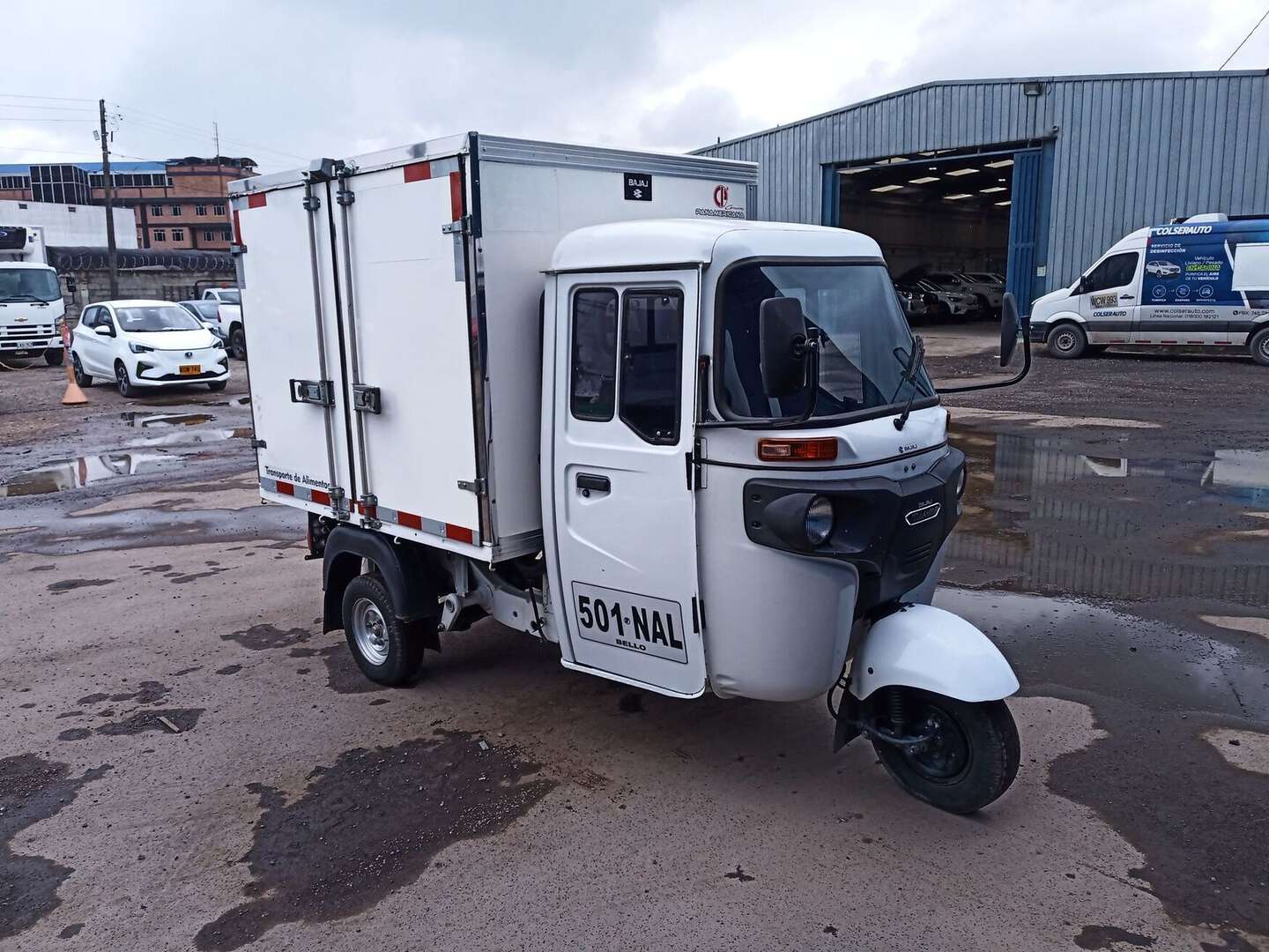 Bajaj - Bajaj RE - 2022