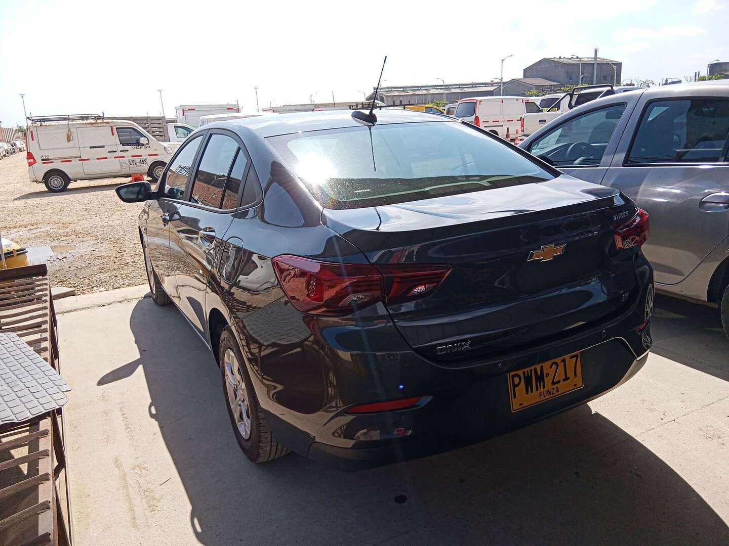 Chevrolet - Onix - 2025