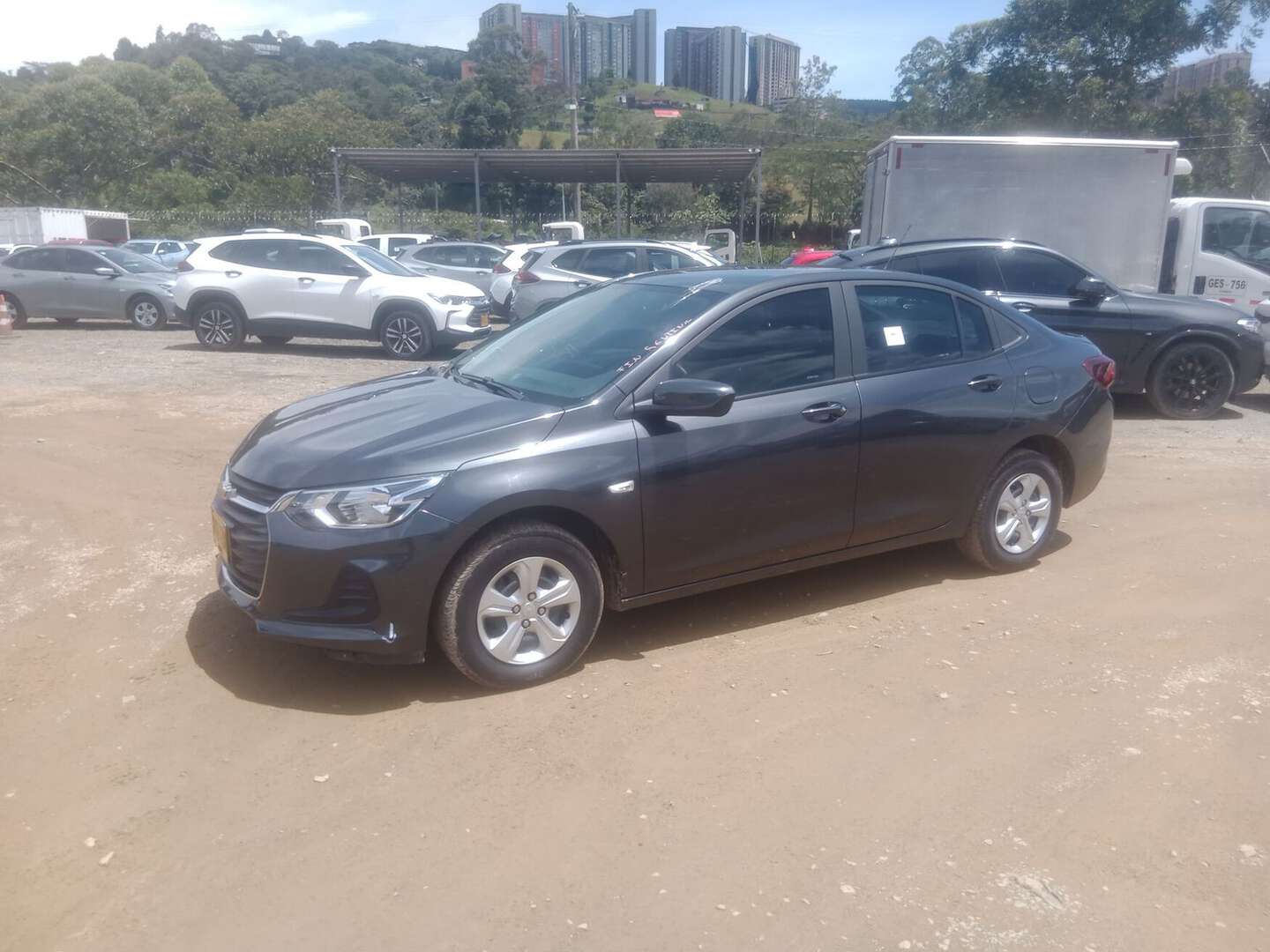 Chevrolet - Onix - 2025