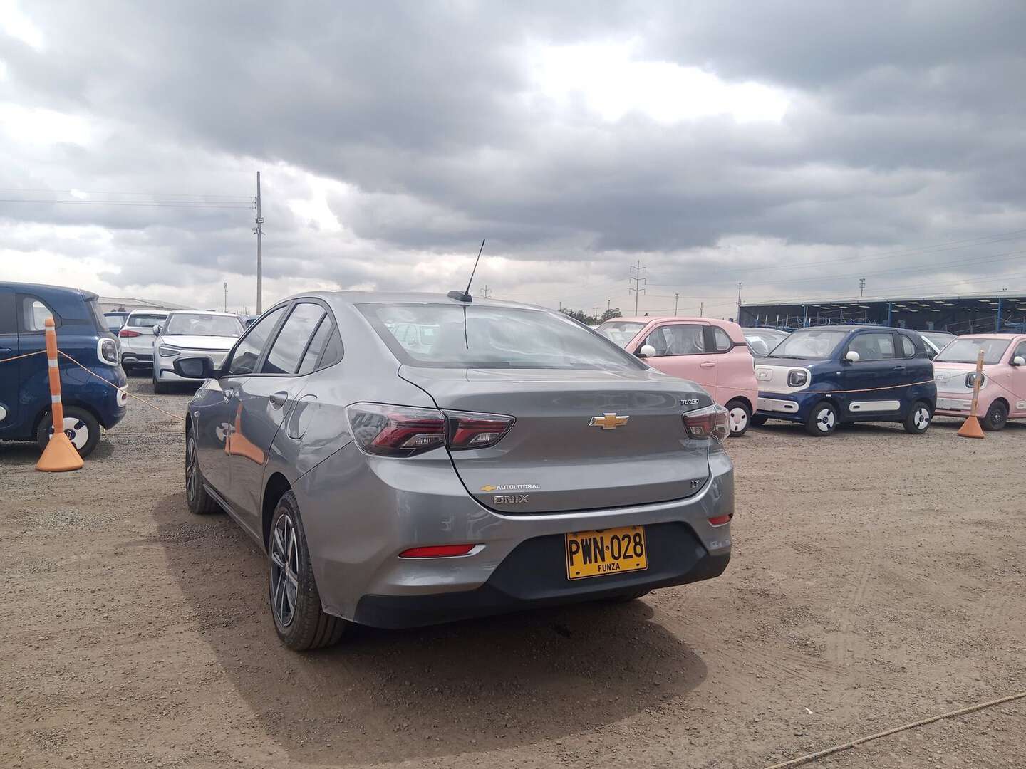 Chevrolet - Onix - 2026