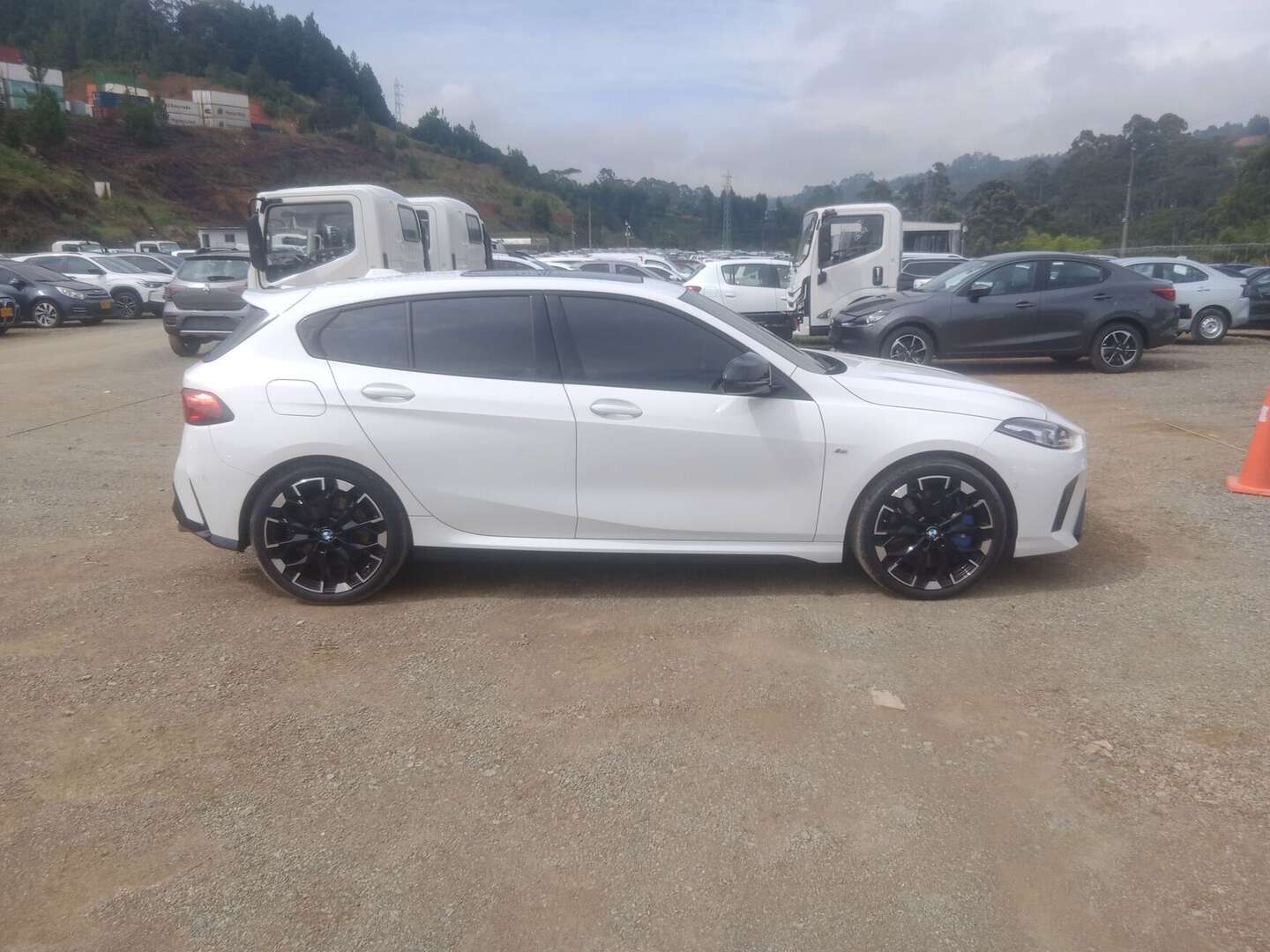 BMW - M135i - 2025