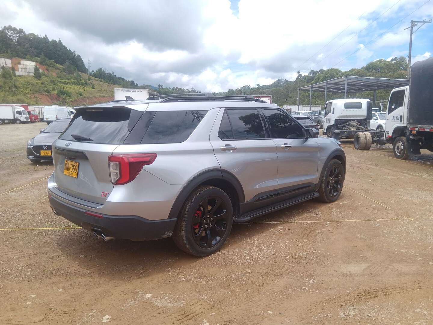 Ford - Explorer - 2023