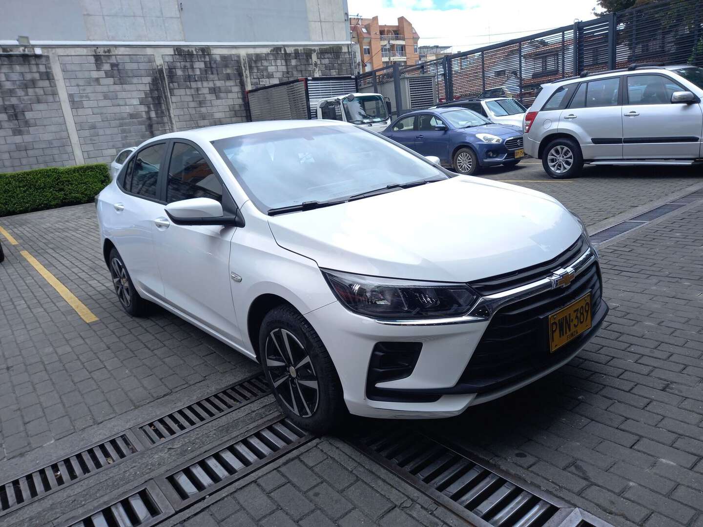 Chevrolet - Onix - 2026