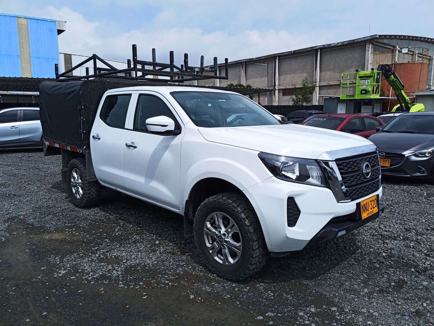 Nissan - Frontier - 2025
