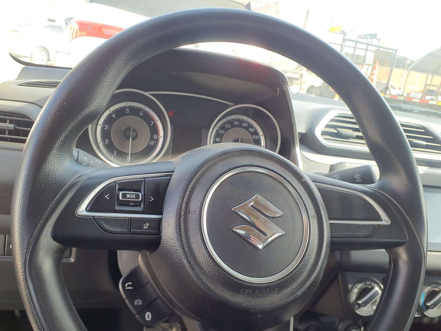 Suzuki - Swift - 2023