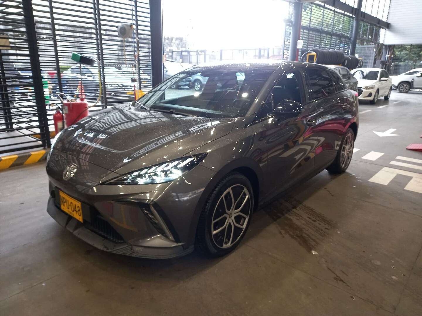 MG - Cross - 2025