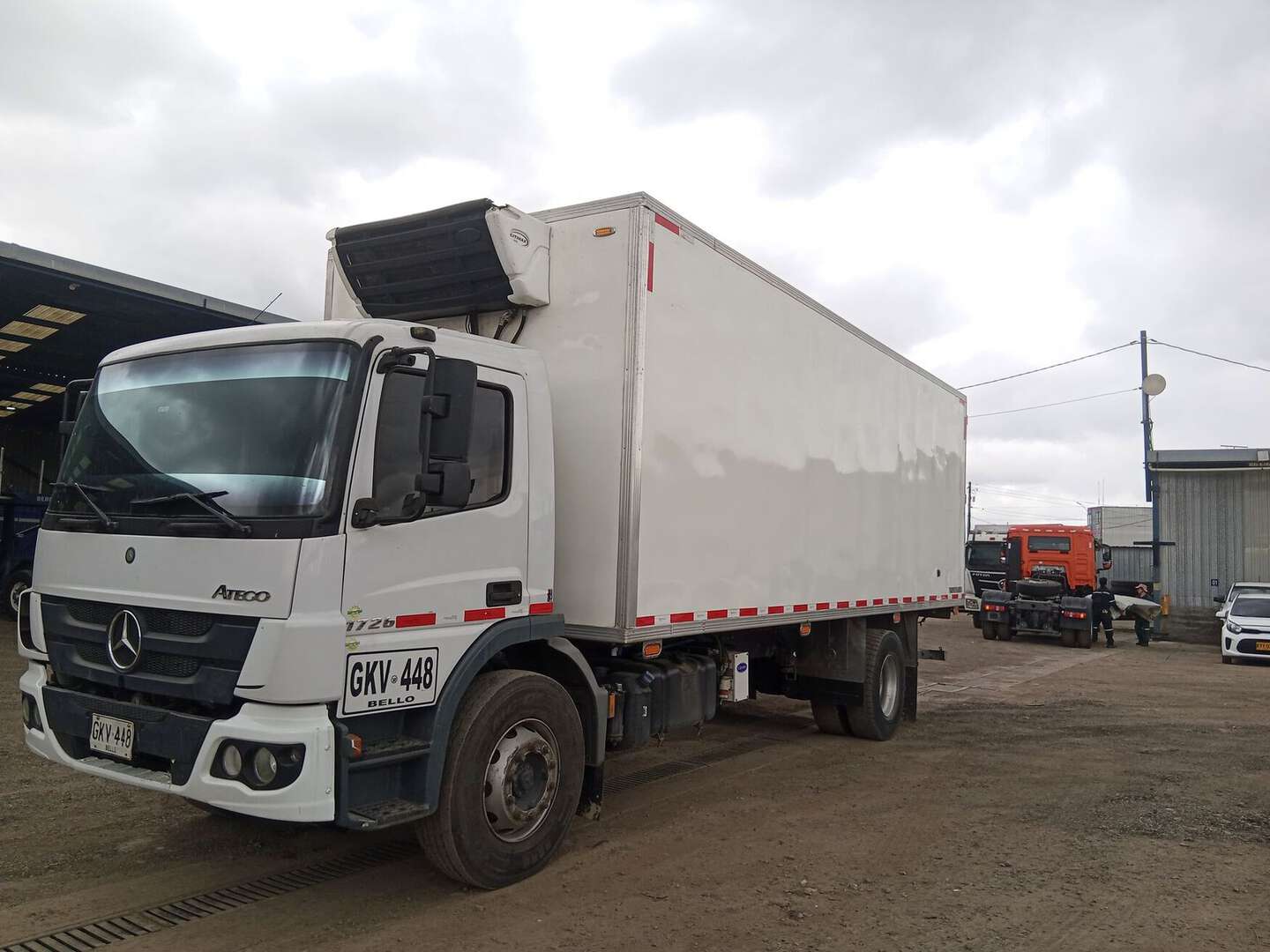 Mercedes Benz - Atego - 2020