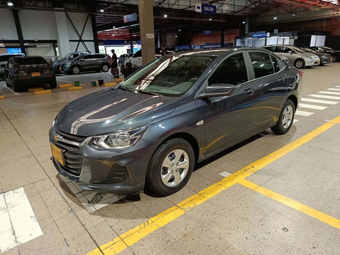 Chevrolet - Onix - 2025