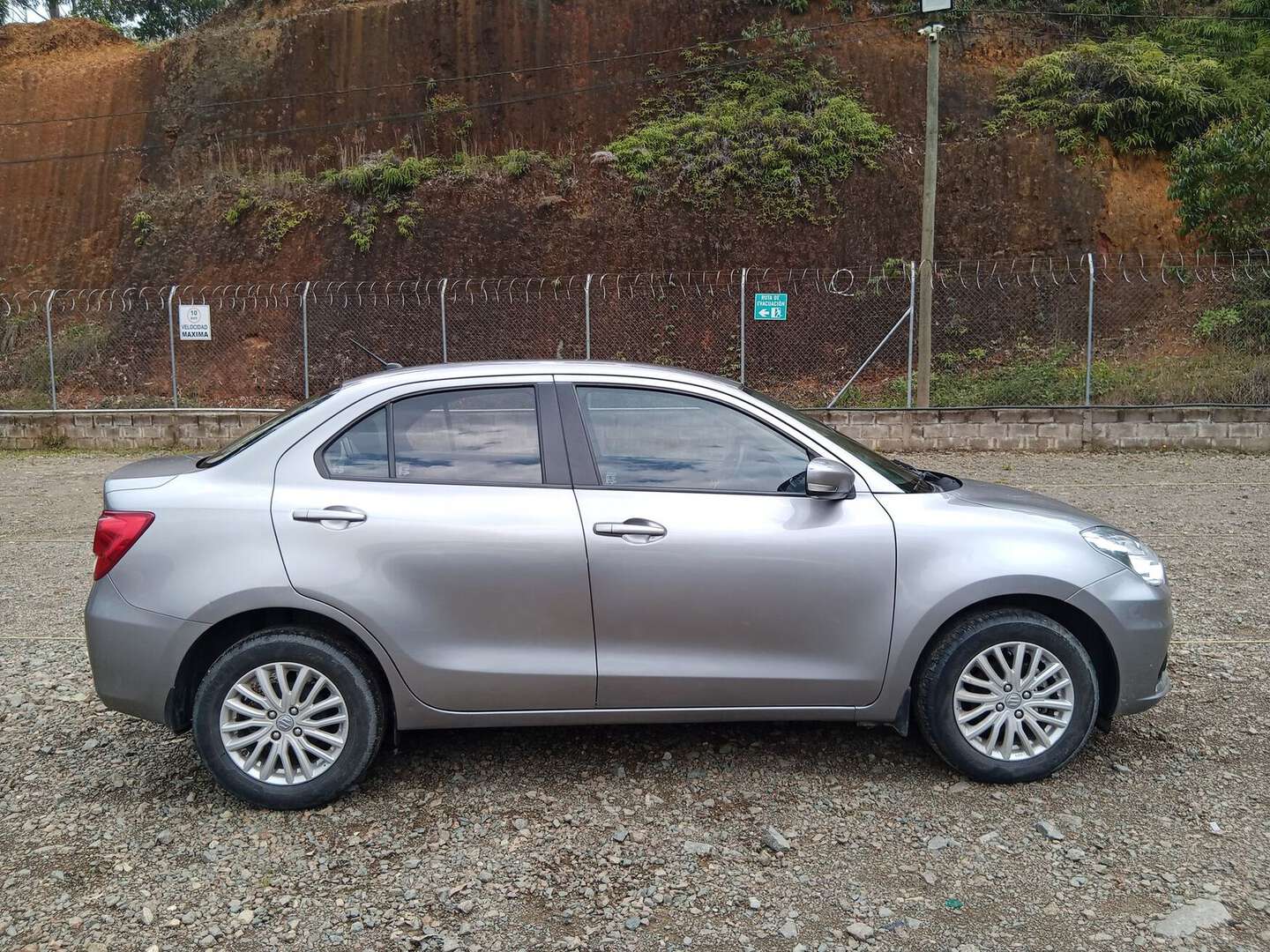 Suzuki - Swift - 2023