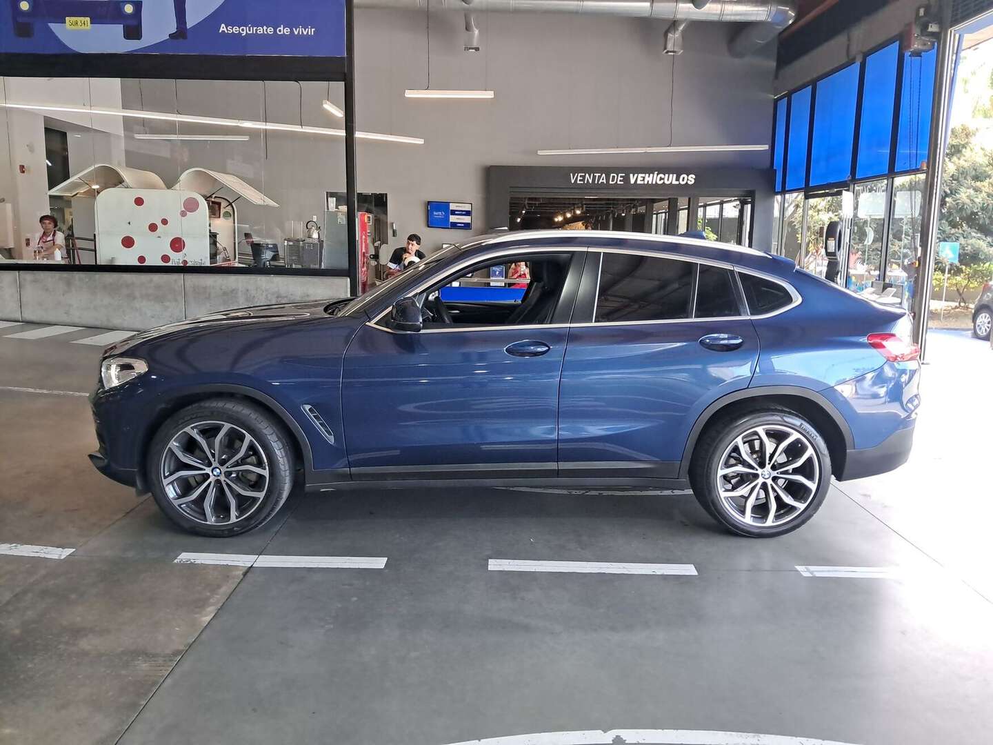 BMW - X4 - 2021