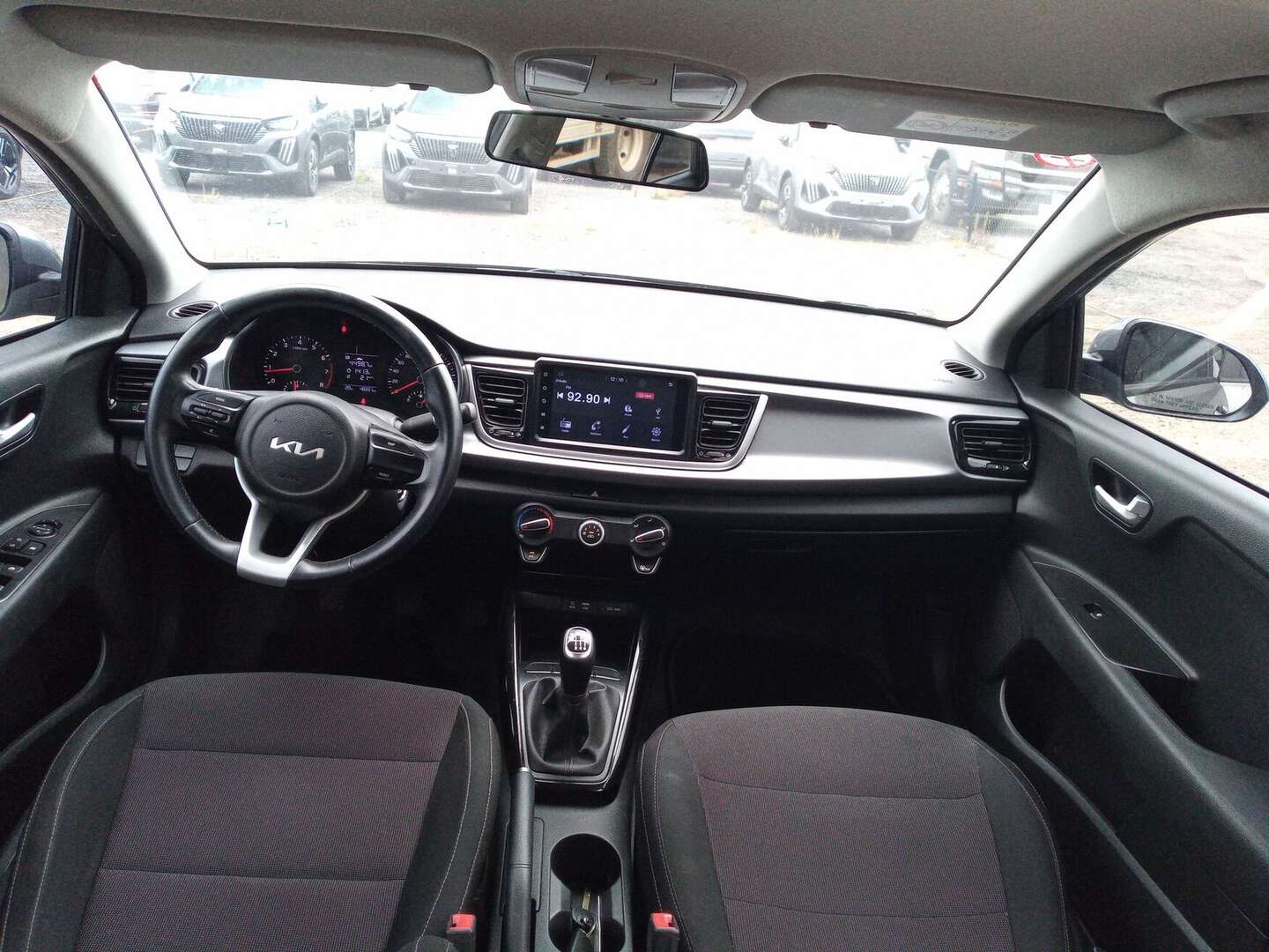 Kia - Rio - 2023
