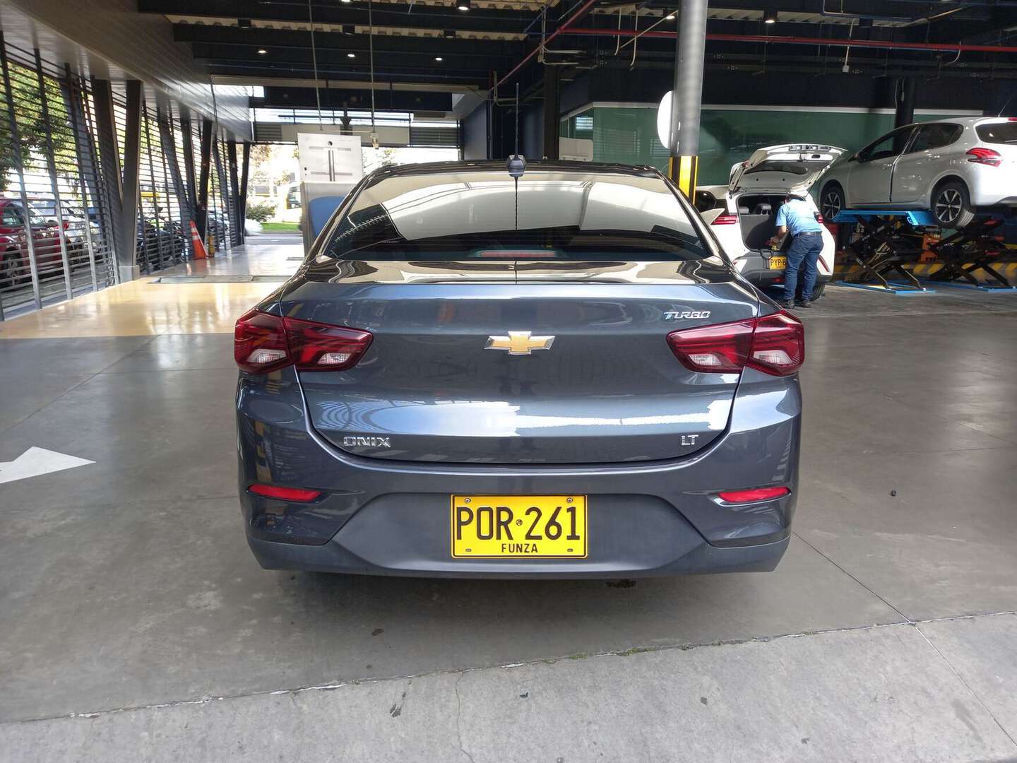 Chevrolet - Onix - 2025