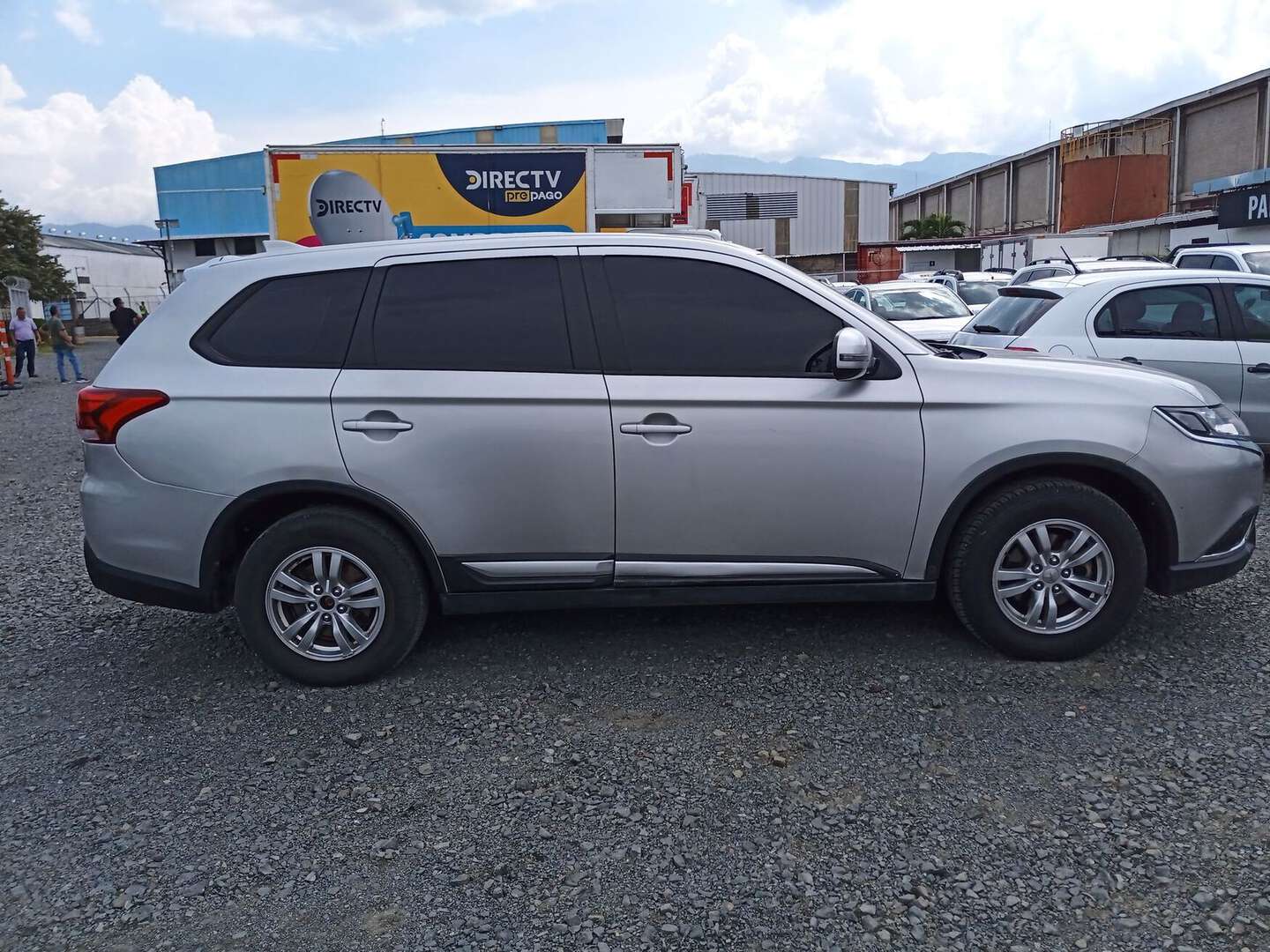 Mitsubishi - Outlander - 2022