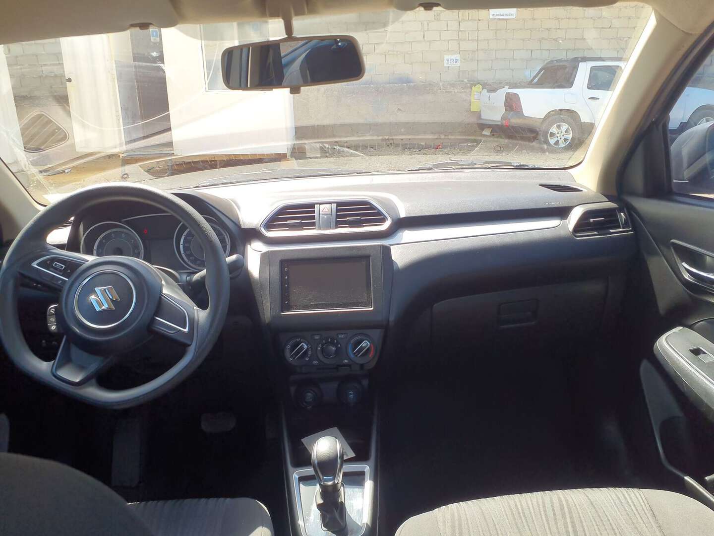 Suzuki - Swift - 2023