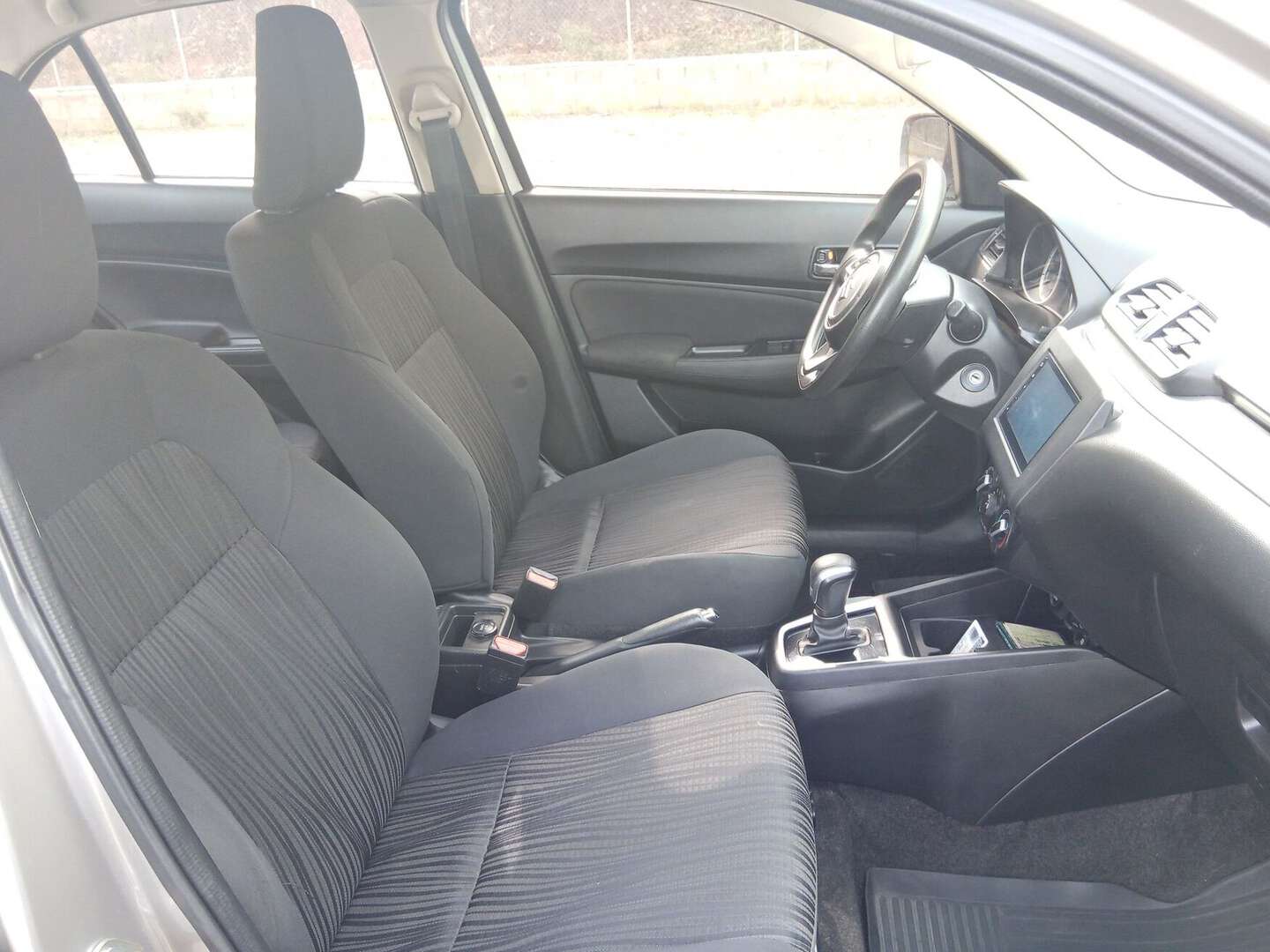 Suzuki - Swift - 2023
