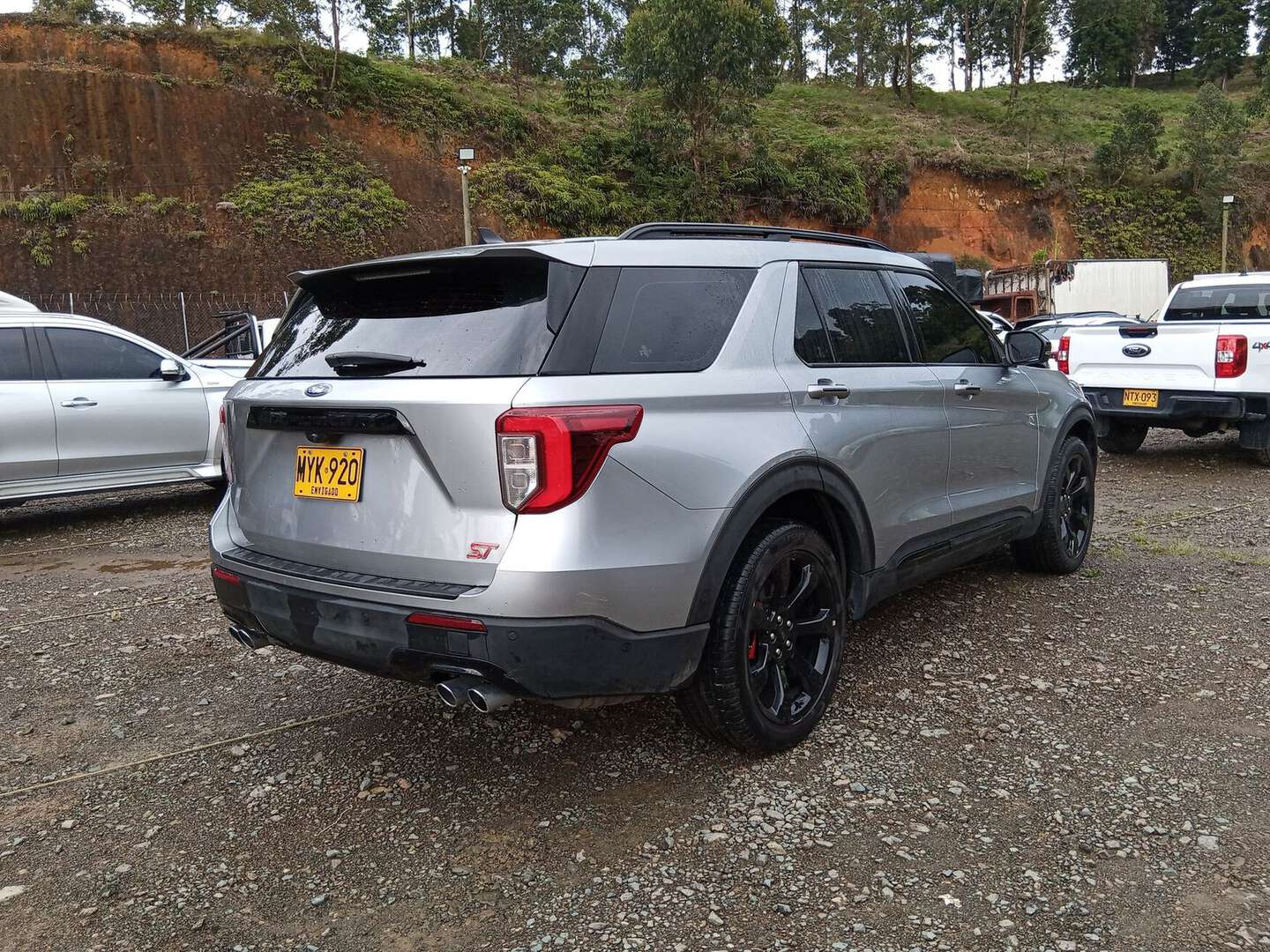 Ford - Explorer - 2023
