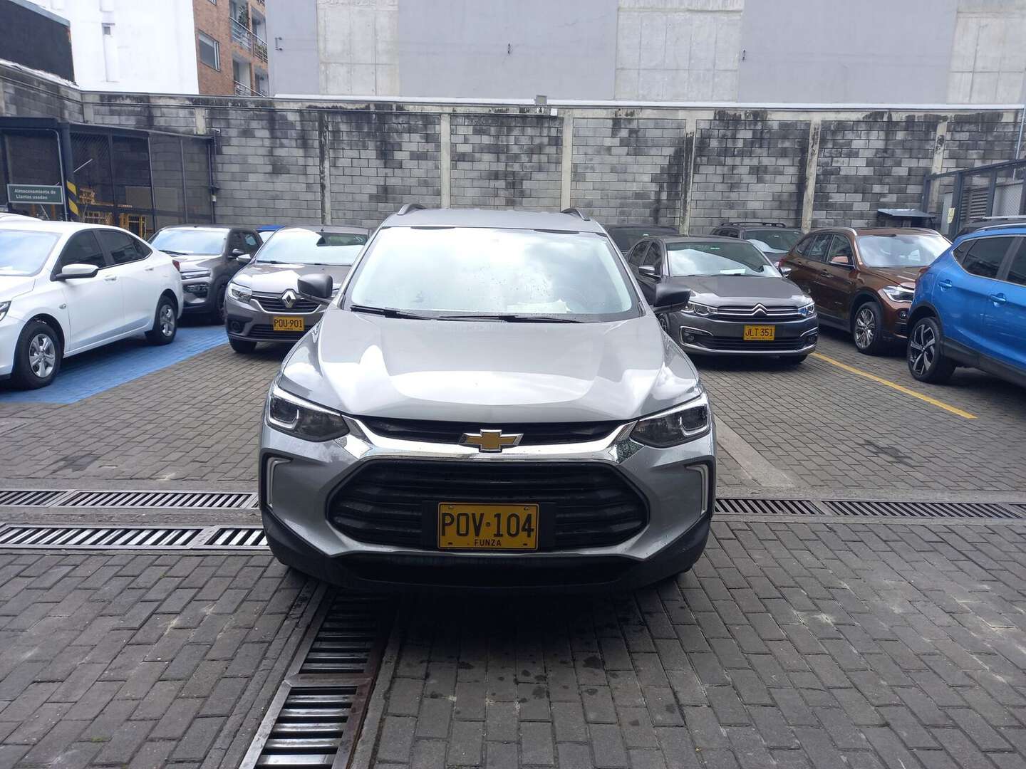 Chevrolet - Tracker - 2025