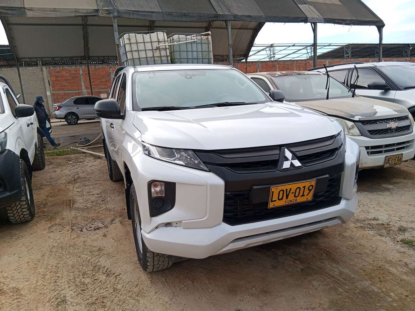 Mitsubishi - L200 - 2023