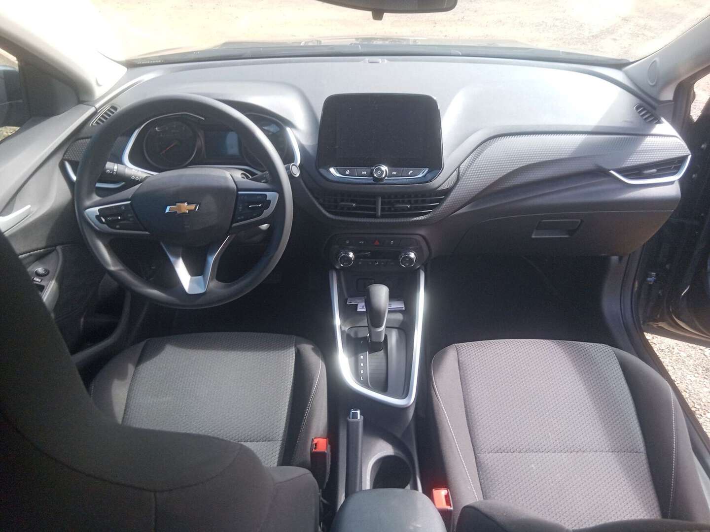 Chevrolet - Onix - 2025