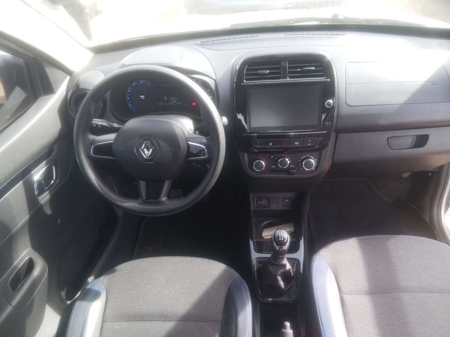 Renault - Kwid - 2026