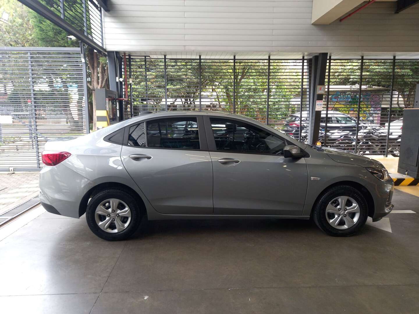 Chevrolet - Onix - 2025