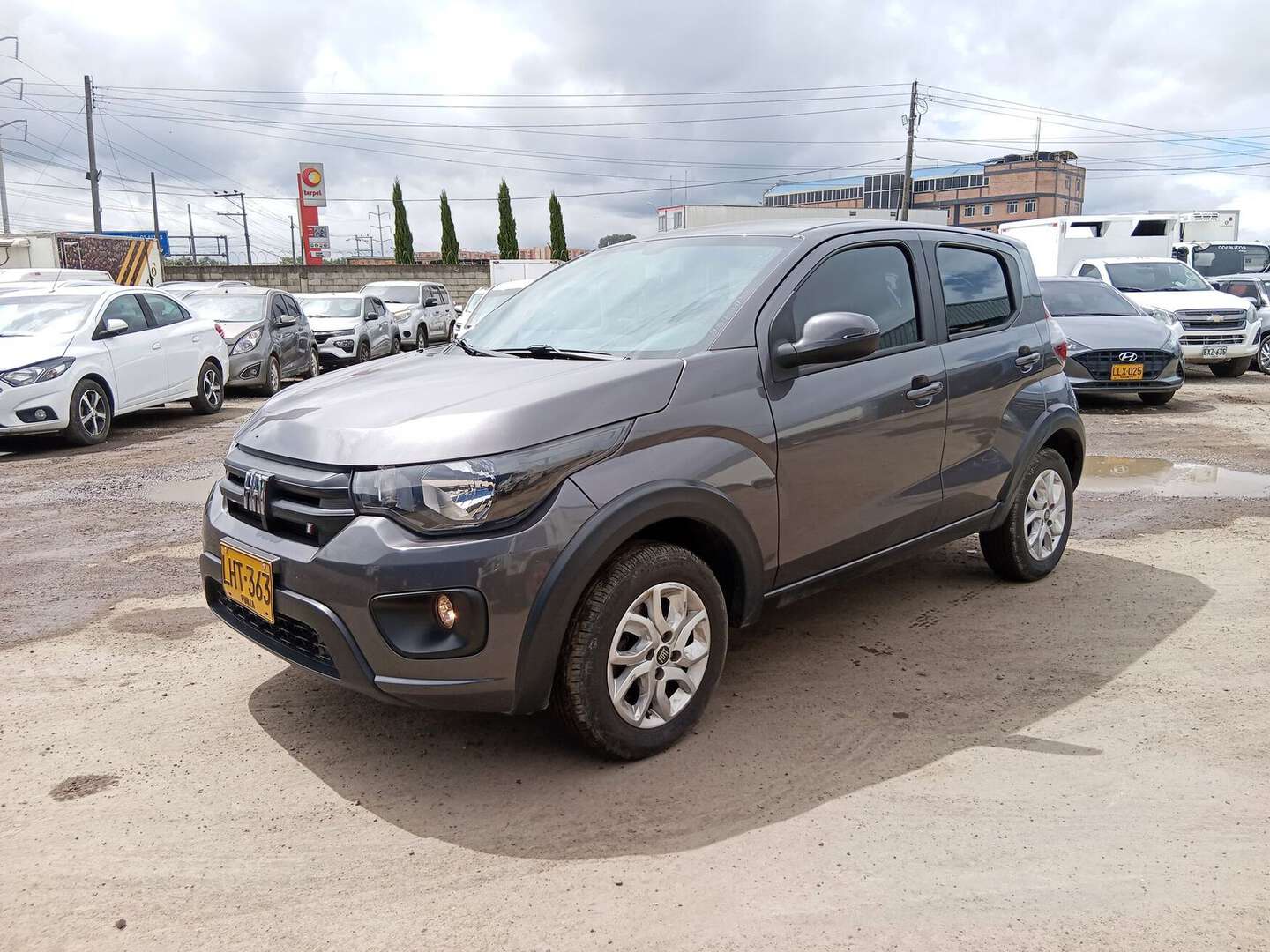 Fiat - Mobi - 2023