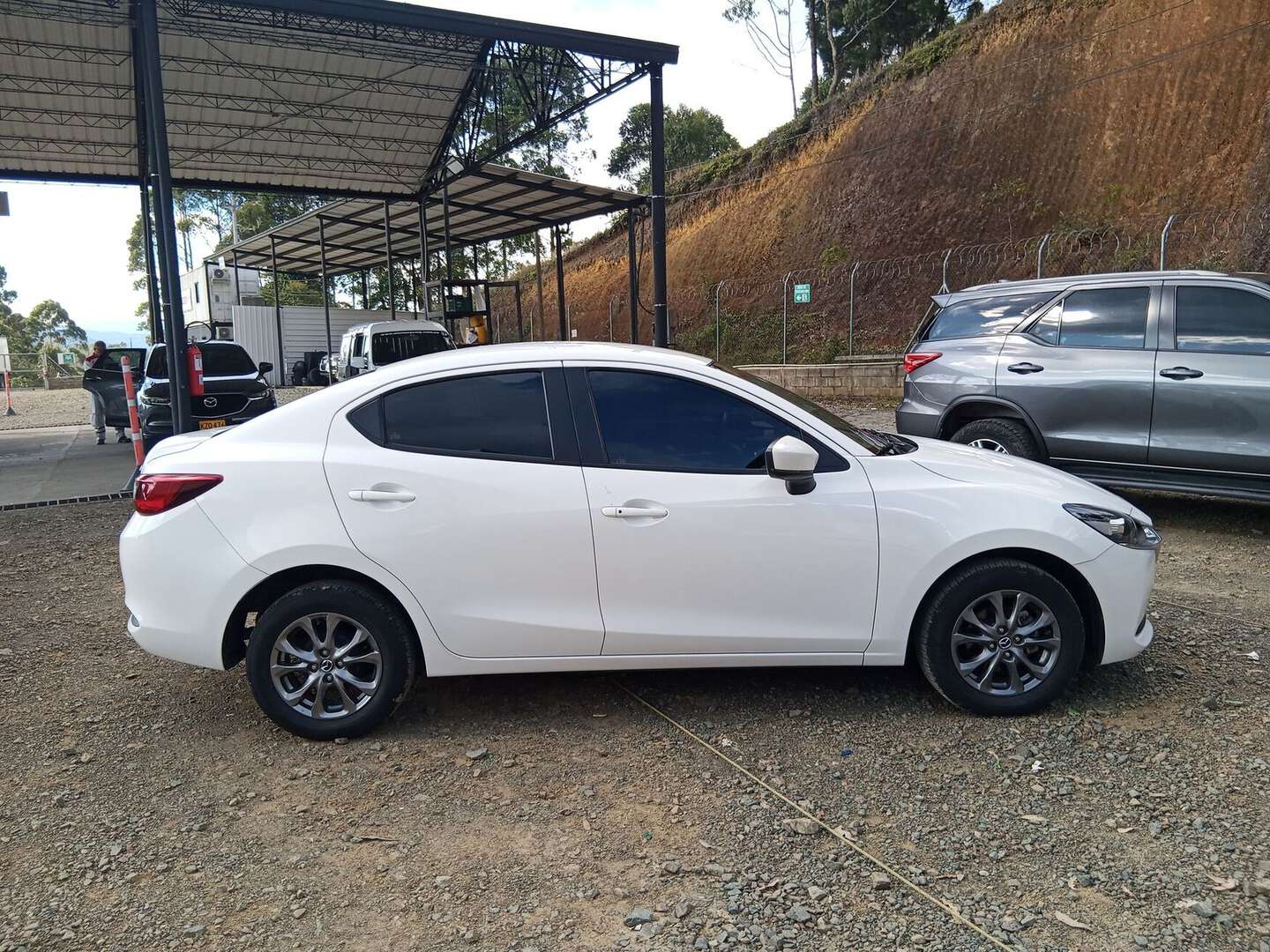 Mazda - 2 - 2021
