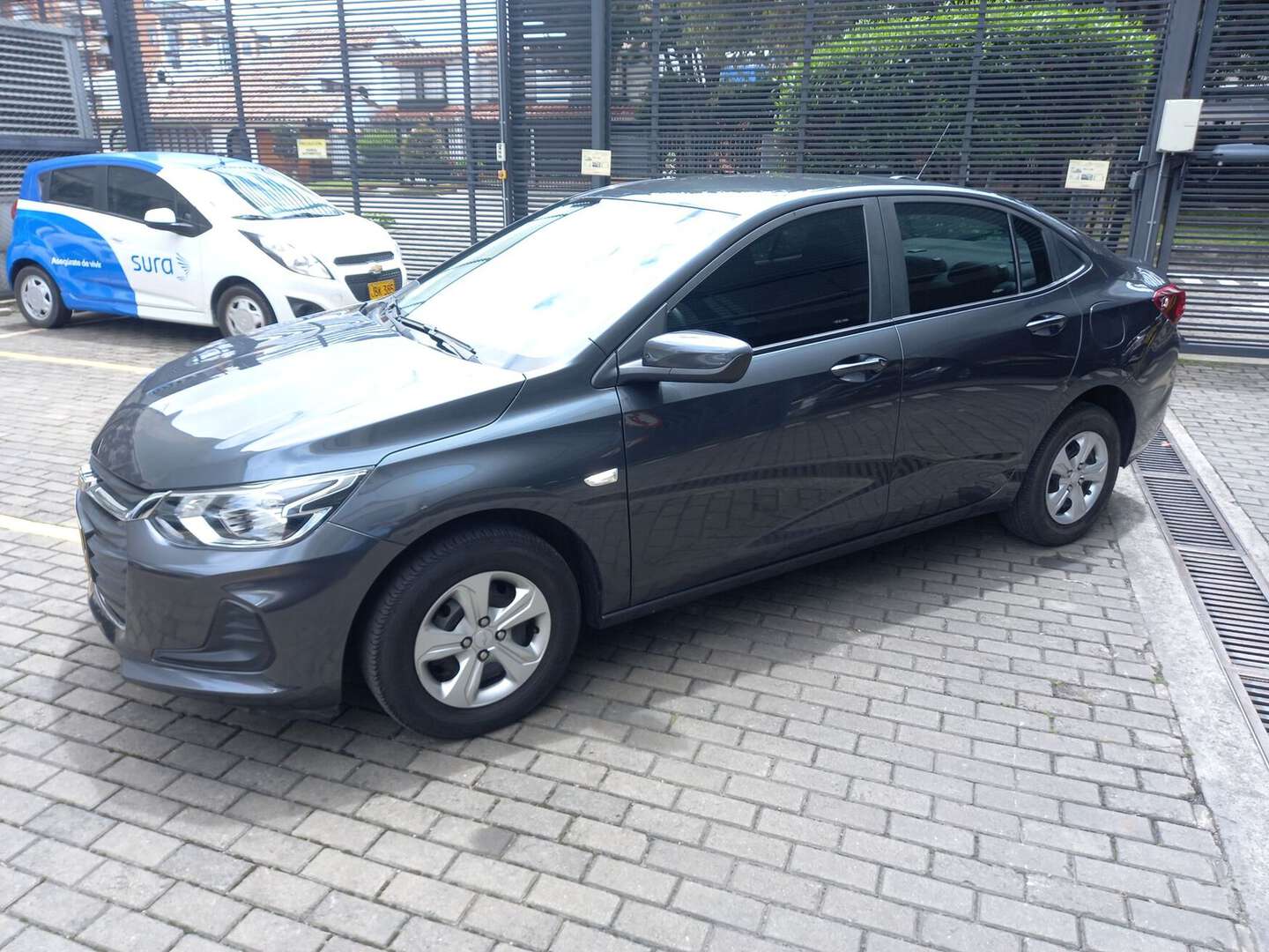 Chevrolet - Onix - 2025