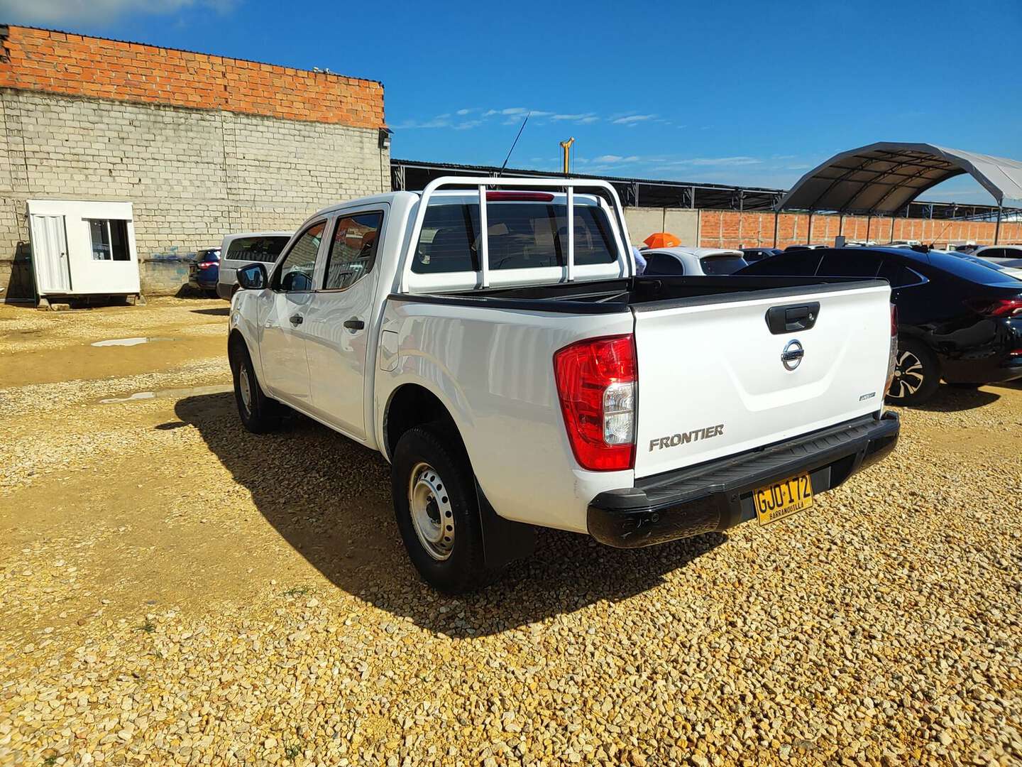 Nissan - Frontier - 2020