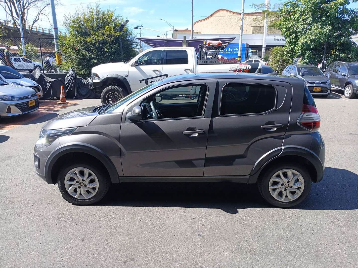 Fiat - Mobi - 2024