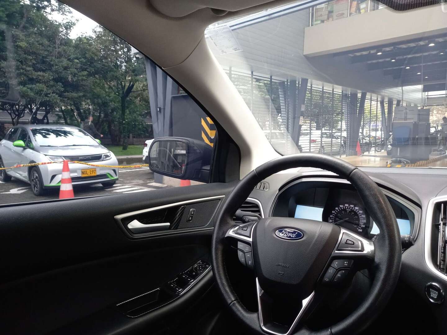 Ford - Edge - 2022
