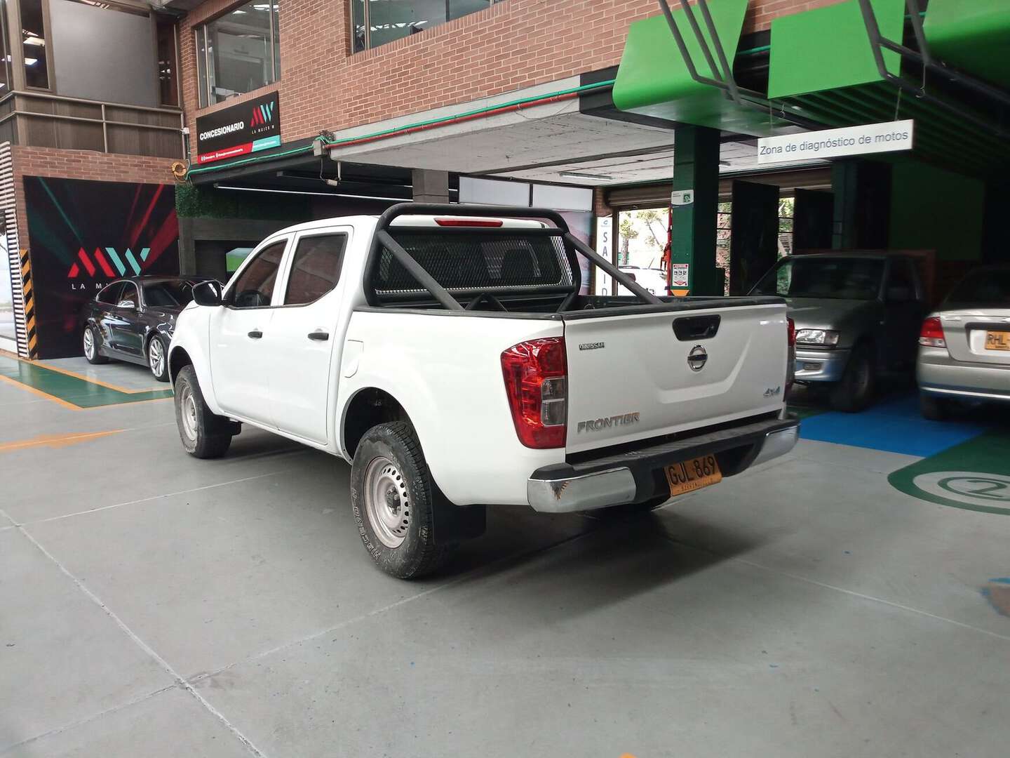 Nissan - Frontier - 2020