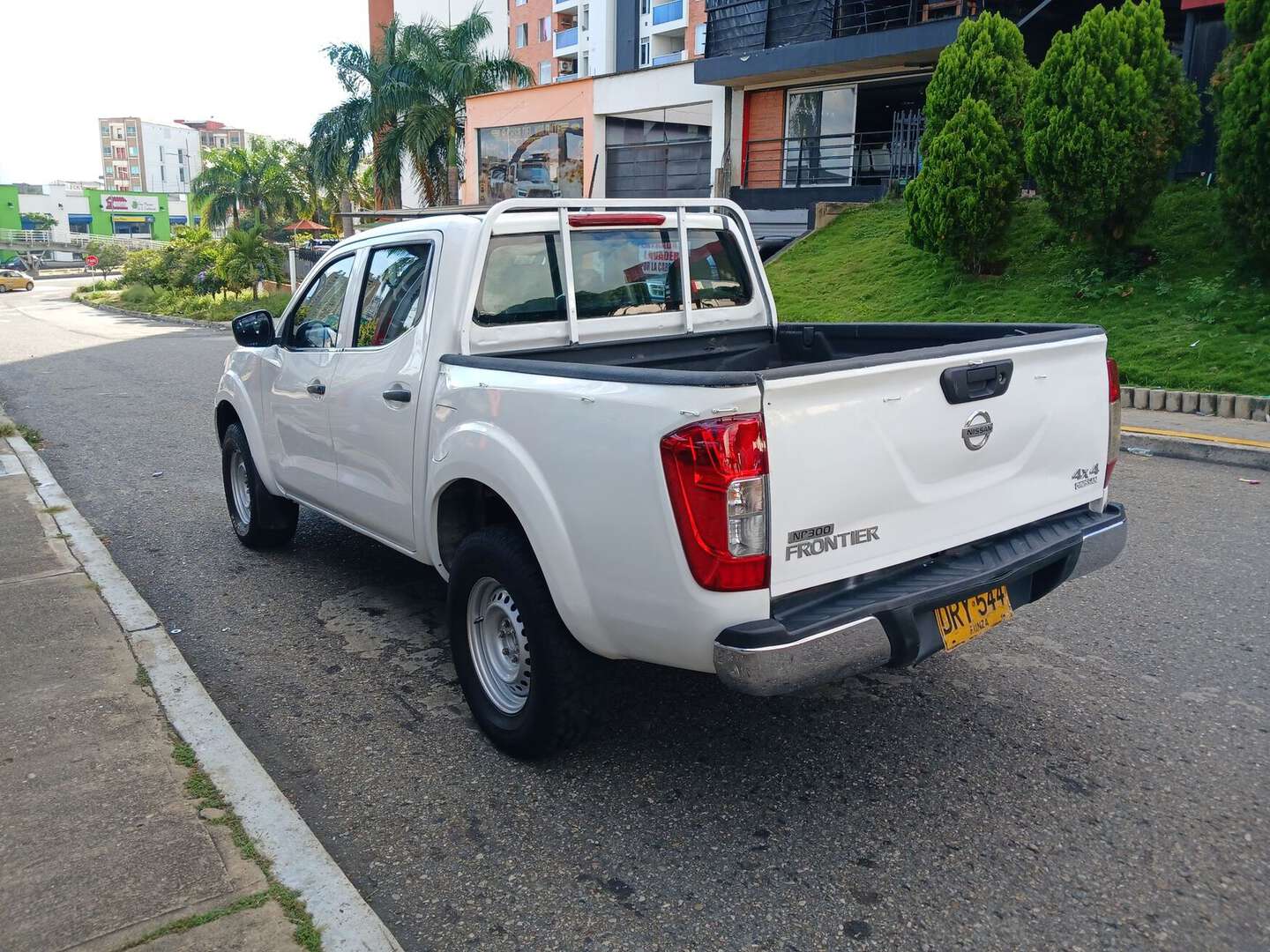 Nissan - Frontier - 2019