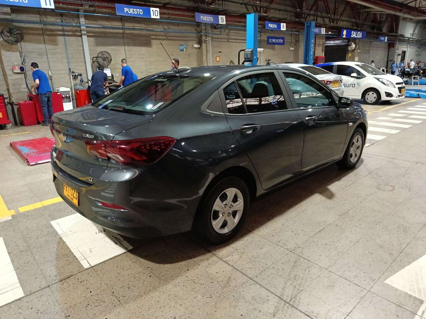 Chevrolet - Onix - 2025