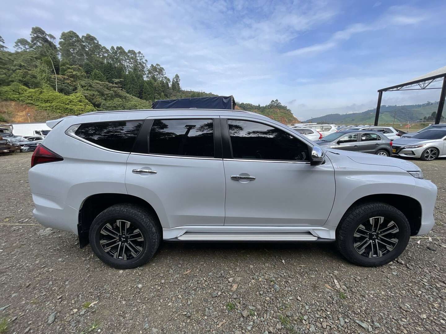 Mitsubishi - Montero Sport - 2021