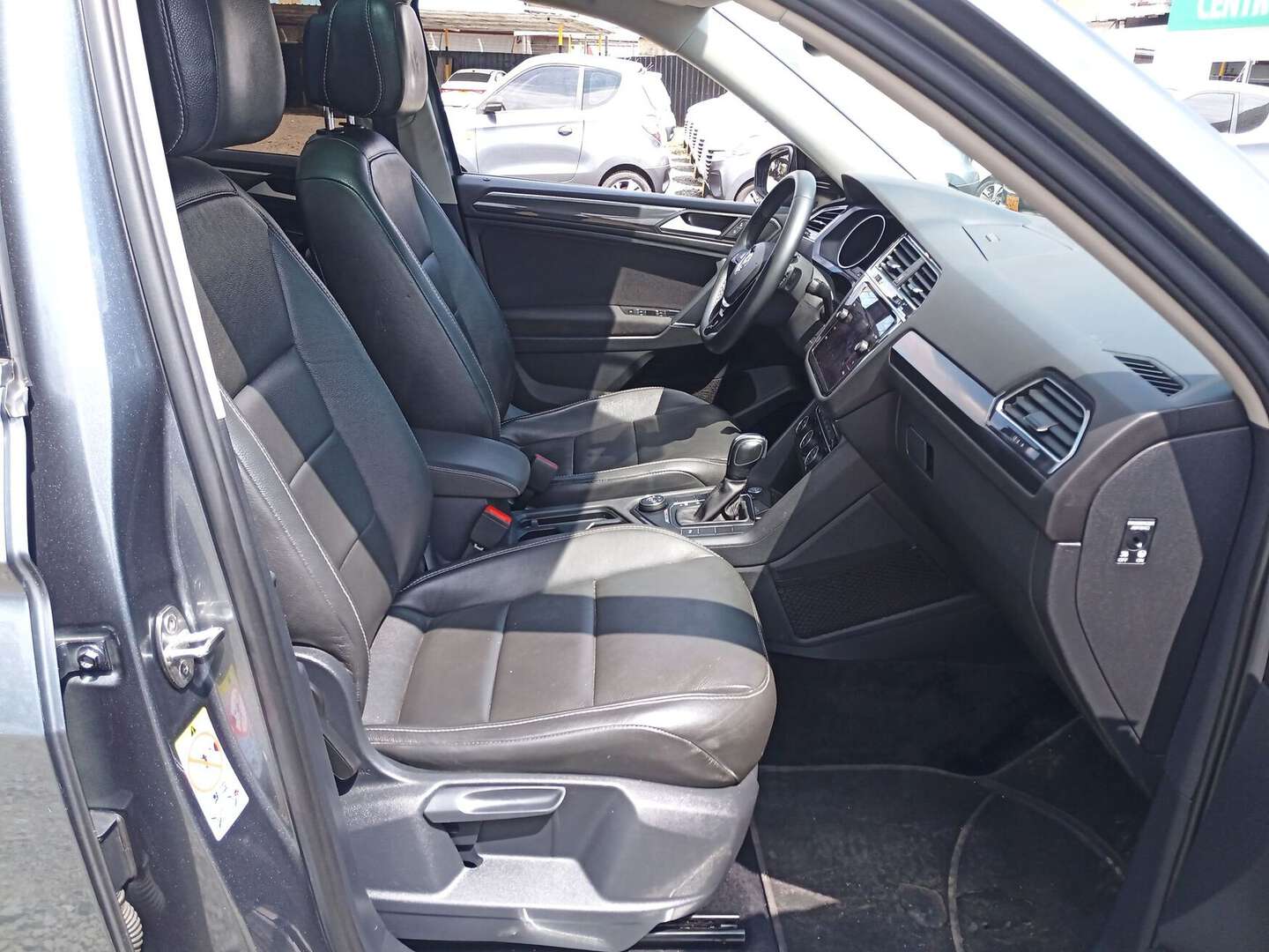 Volkswagen - Tiguan - 2020