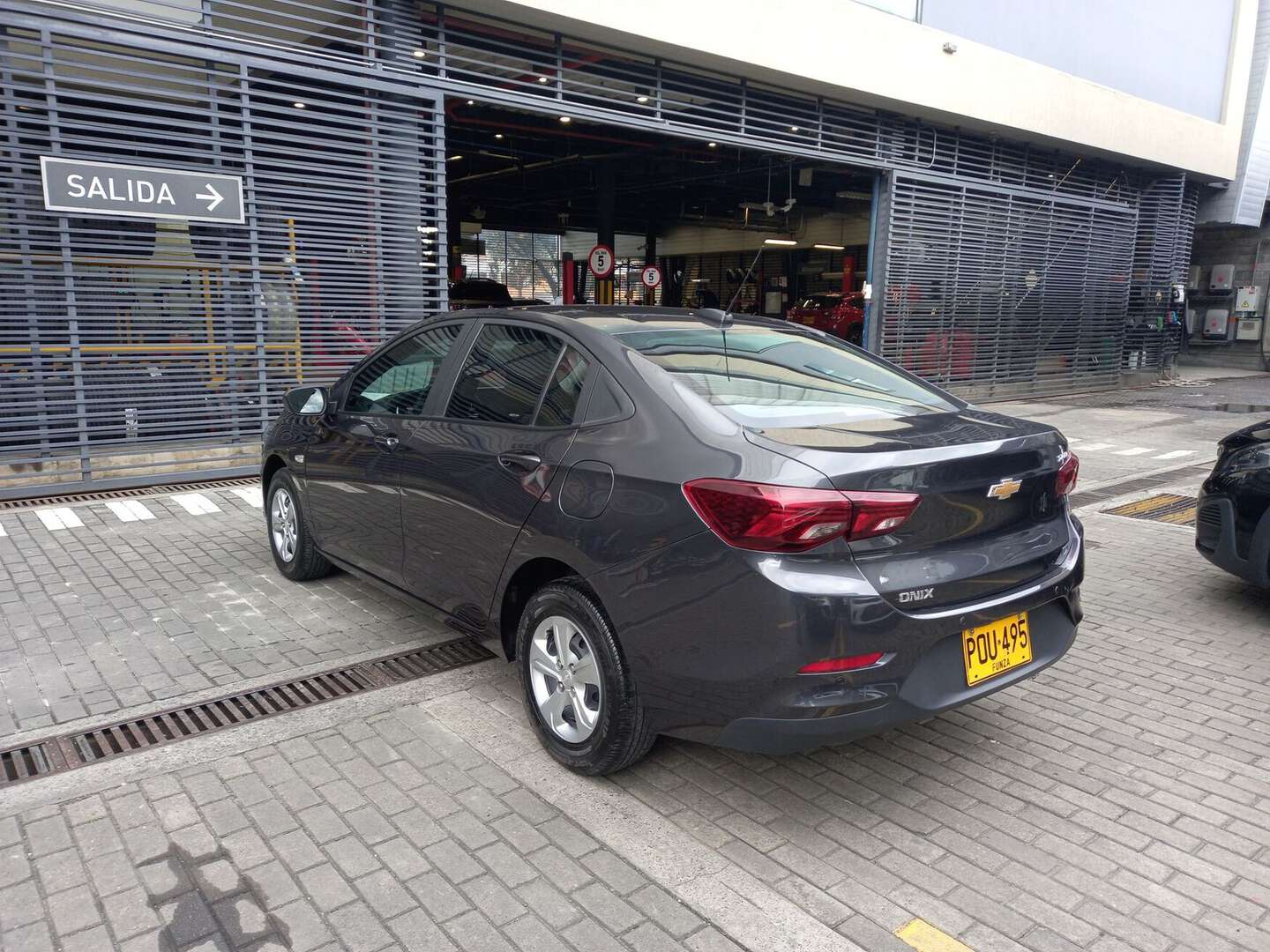 Chevrolet - Onix - 2025